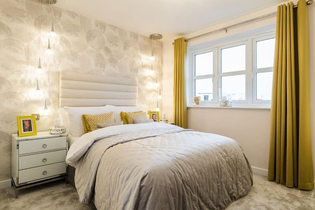 לונדון Ultra Luxury 3 Bed Mayfair Apartment מראה חיצוני תמונה