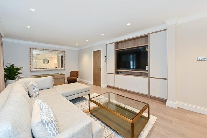 לונדון Ultra Luxury 3 Bed Mayfair Apartment מראה חיצוני תמונה